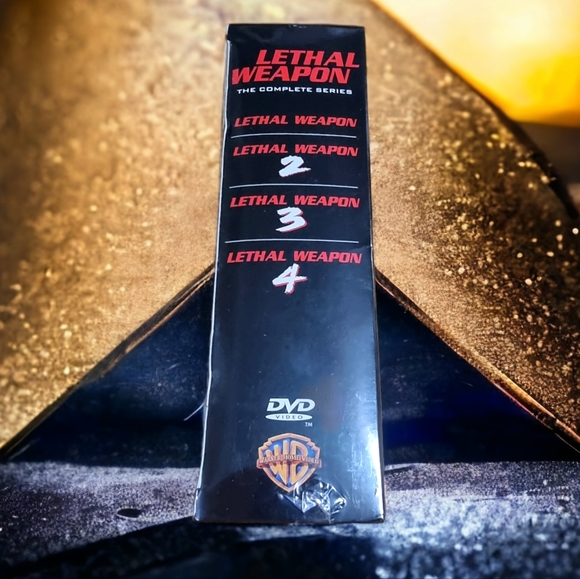 Lethal Weapon ~ The Complete Series ~ DVD New! - Picture 2 of 3